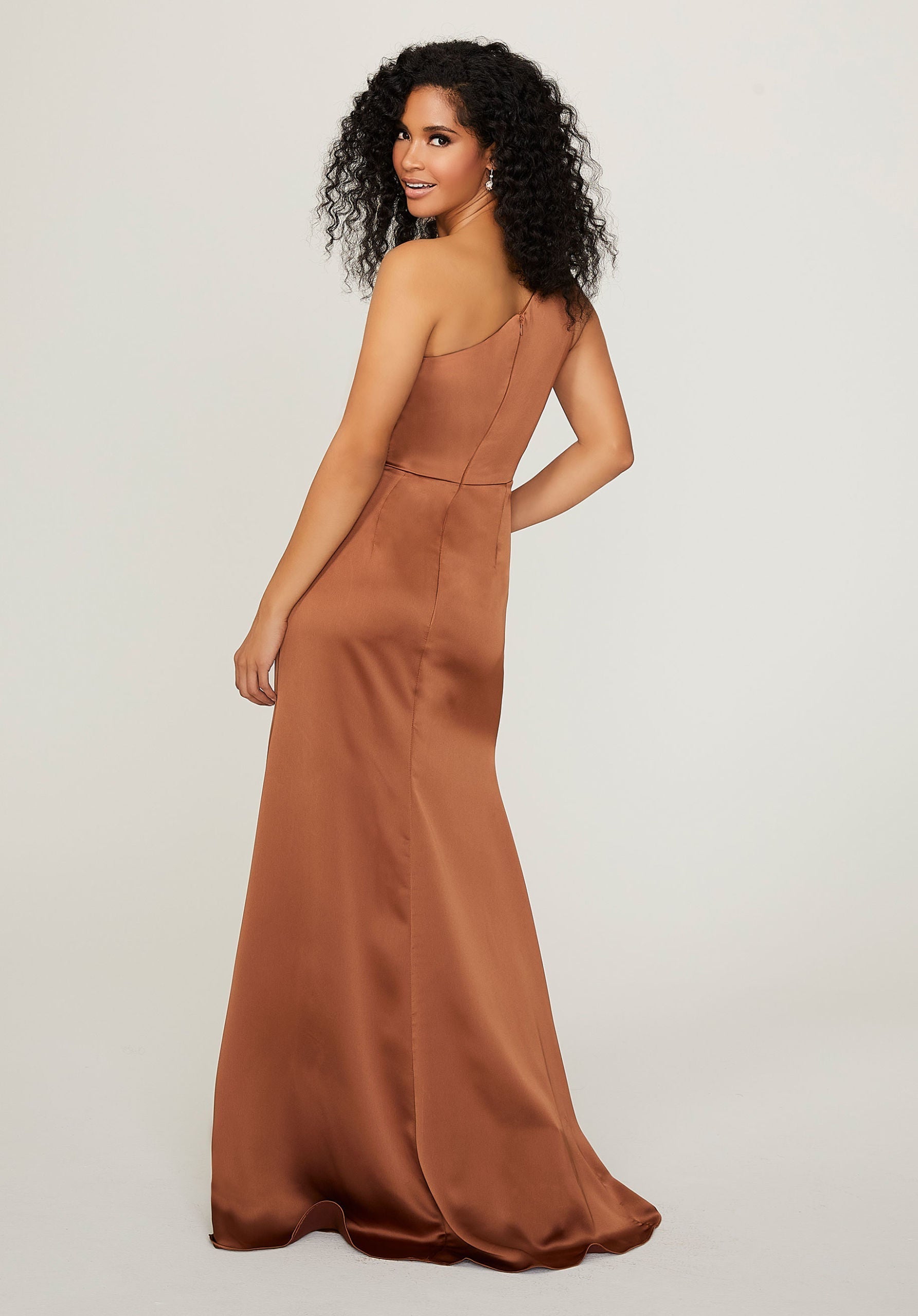 Morilee: 21795 Size: 18