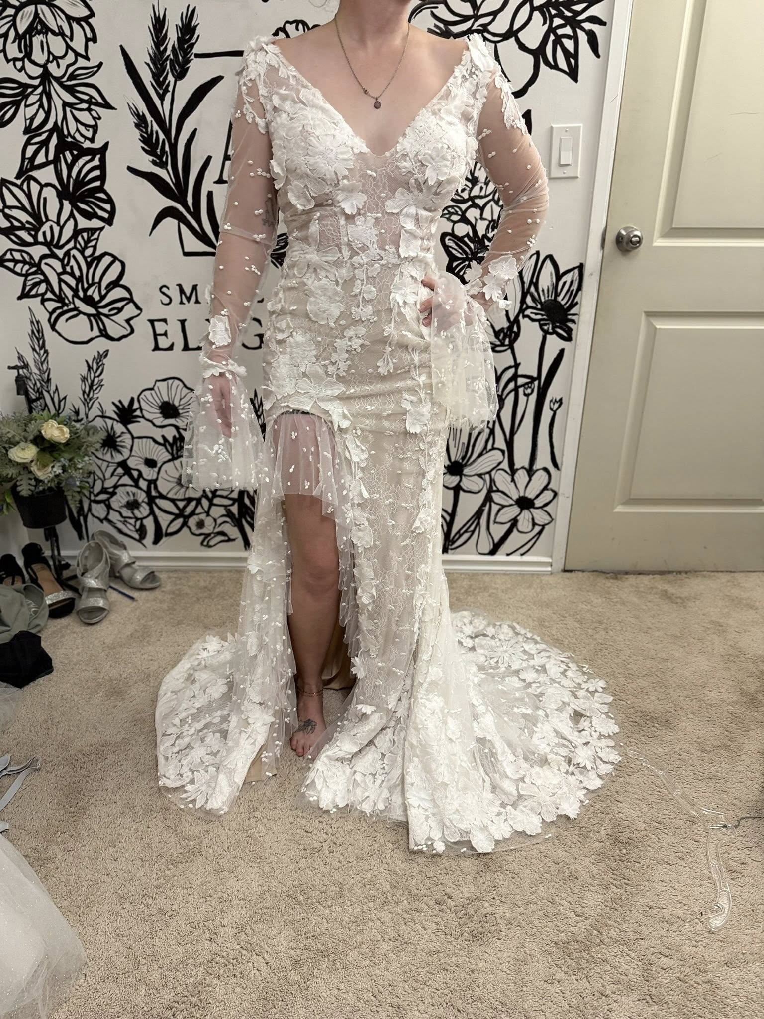 La Perle by Calla Blanche "Brinley" Size 8