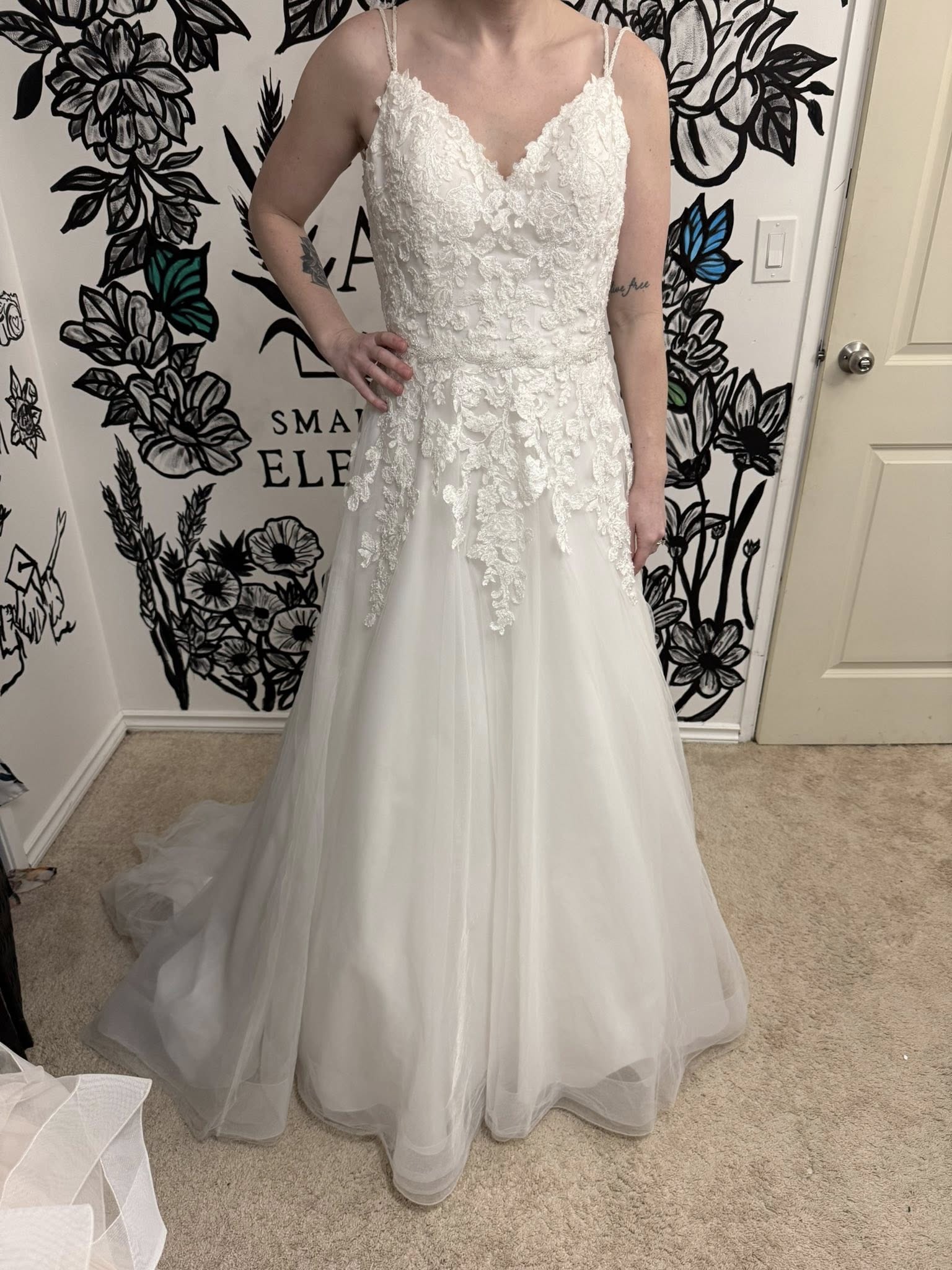 Jasmine: F201066 Size 10