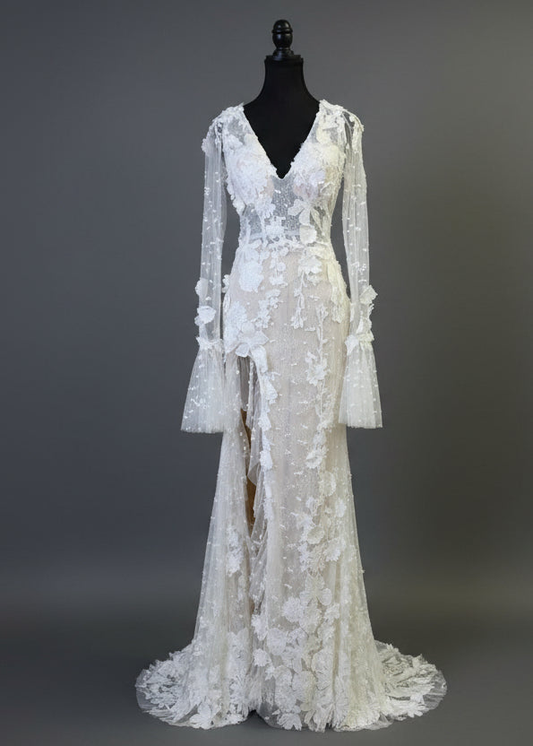 La Perle by Calla Blanche "Brinley" Size 8