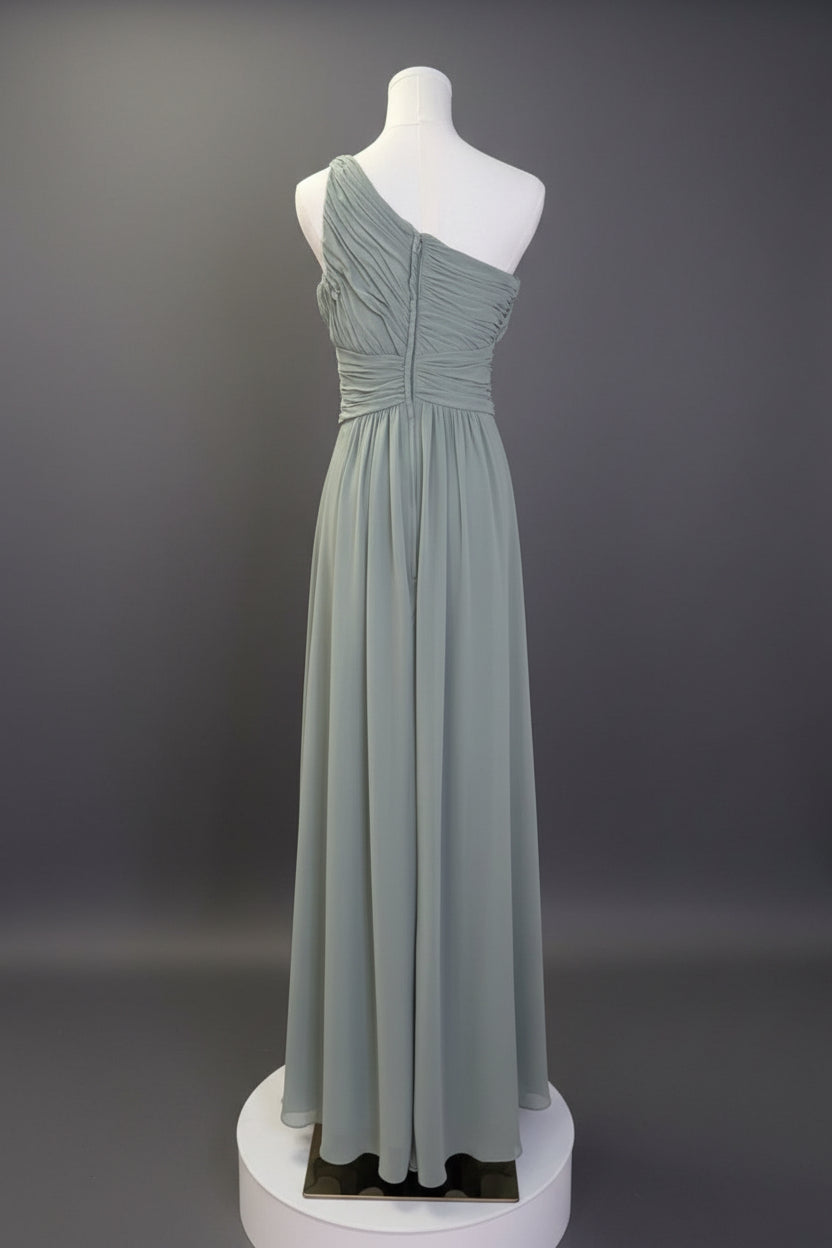 Morilee: 21662 Size: 8