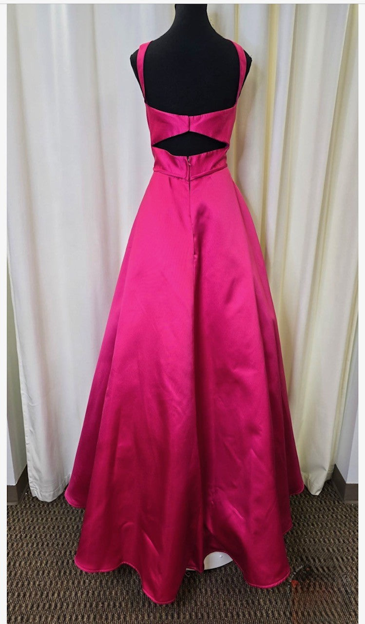 Morilee: 49111 Size 16