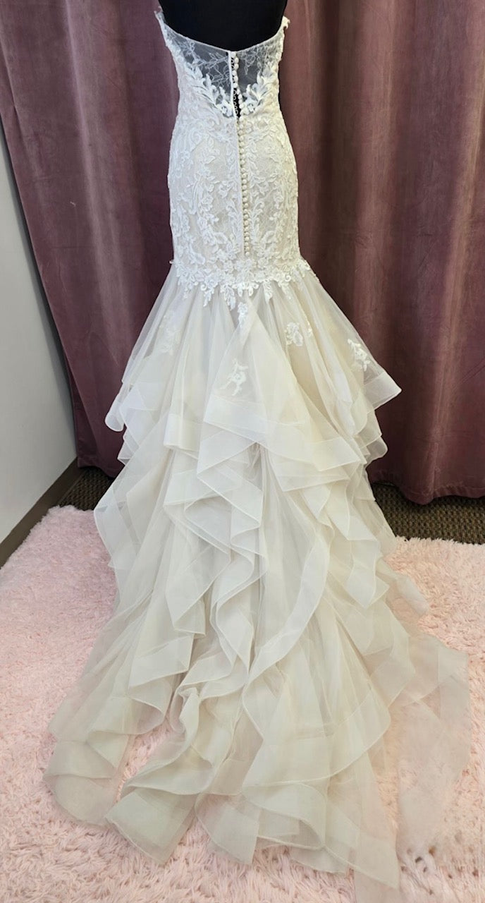 Jasmine: T202006 Size 14