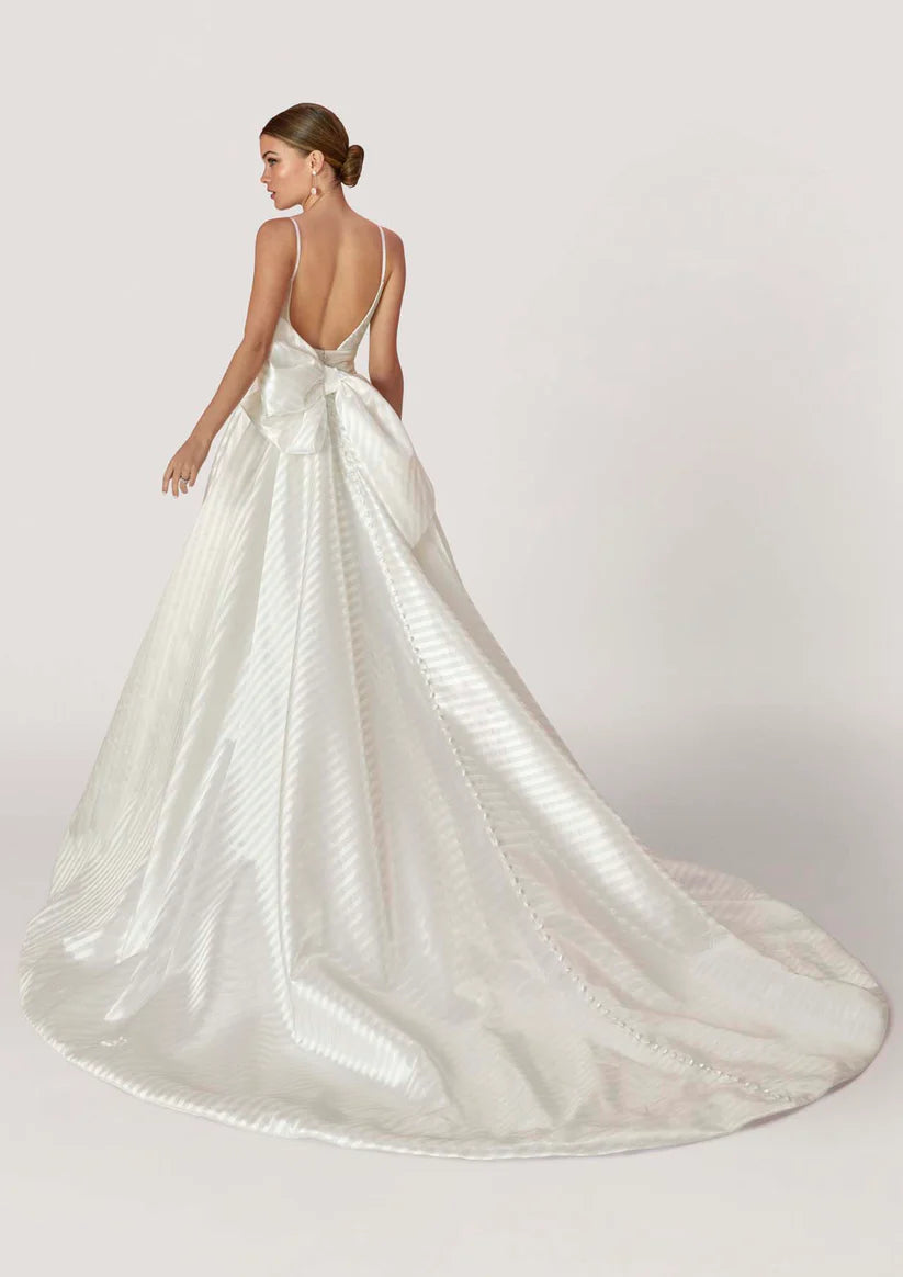 Madison James Bridal by Allure Gemma Size 14