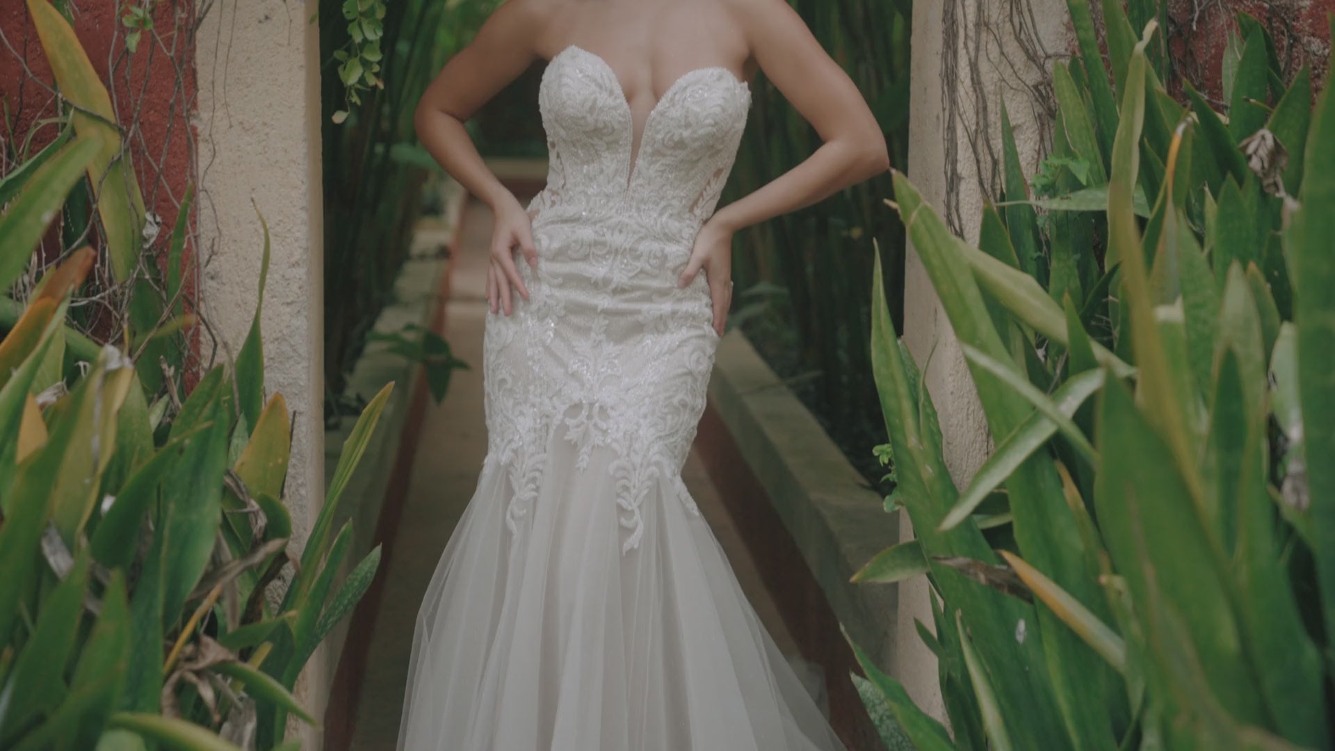 Allure: 9953 Size 18