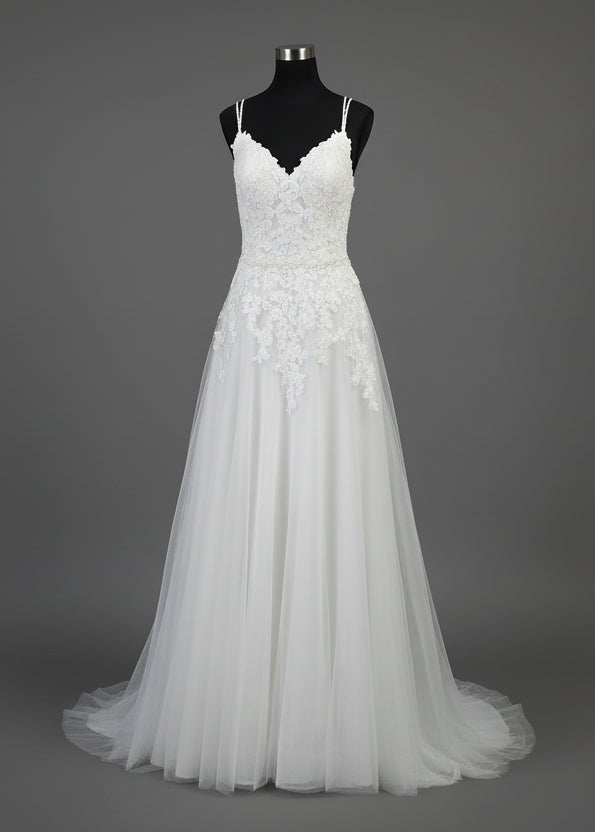Jasmine: F201066 Size 10